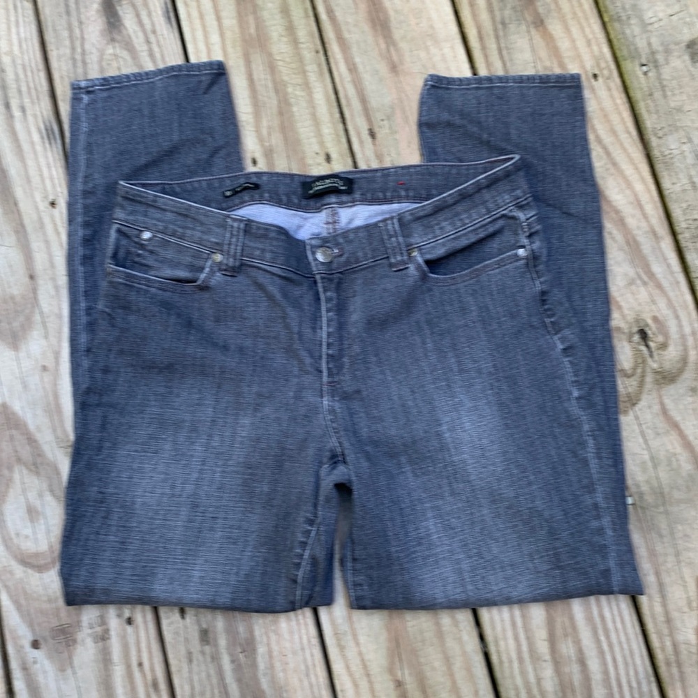 Talbots Size 10 Flawless 5 Pocket Boyfriend Jeans